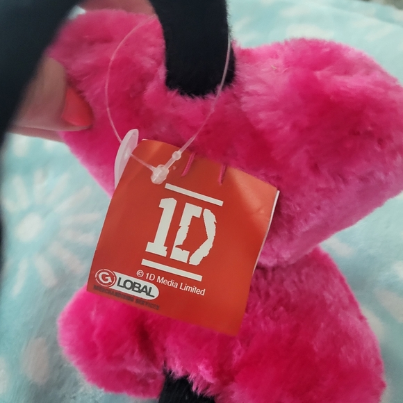 One Direction heart shape ear muffs - Picture 3 of 5